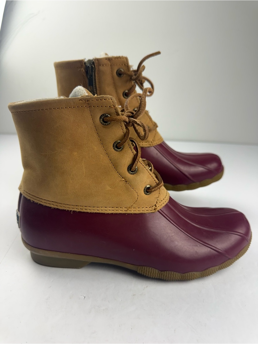 Sperry Saltwater Duck Boots Women’s 7.5 Leather Rubber Lace & Zip-Up Burgundy